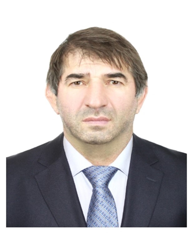 Магомедов Магомед Муртазалиевич.