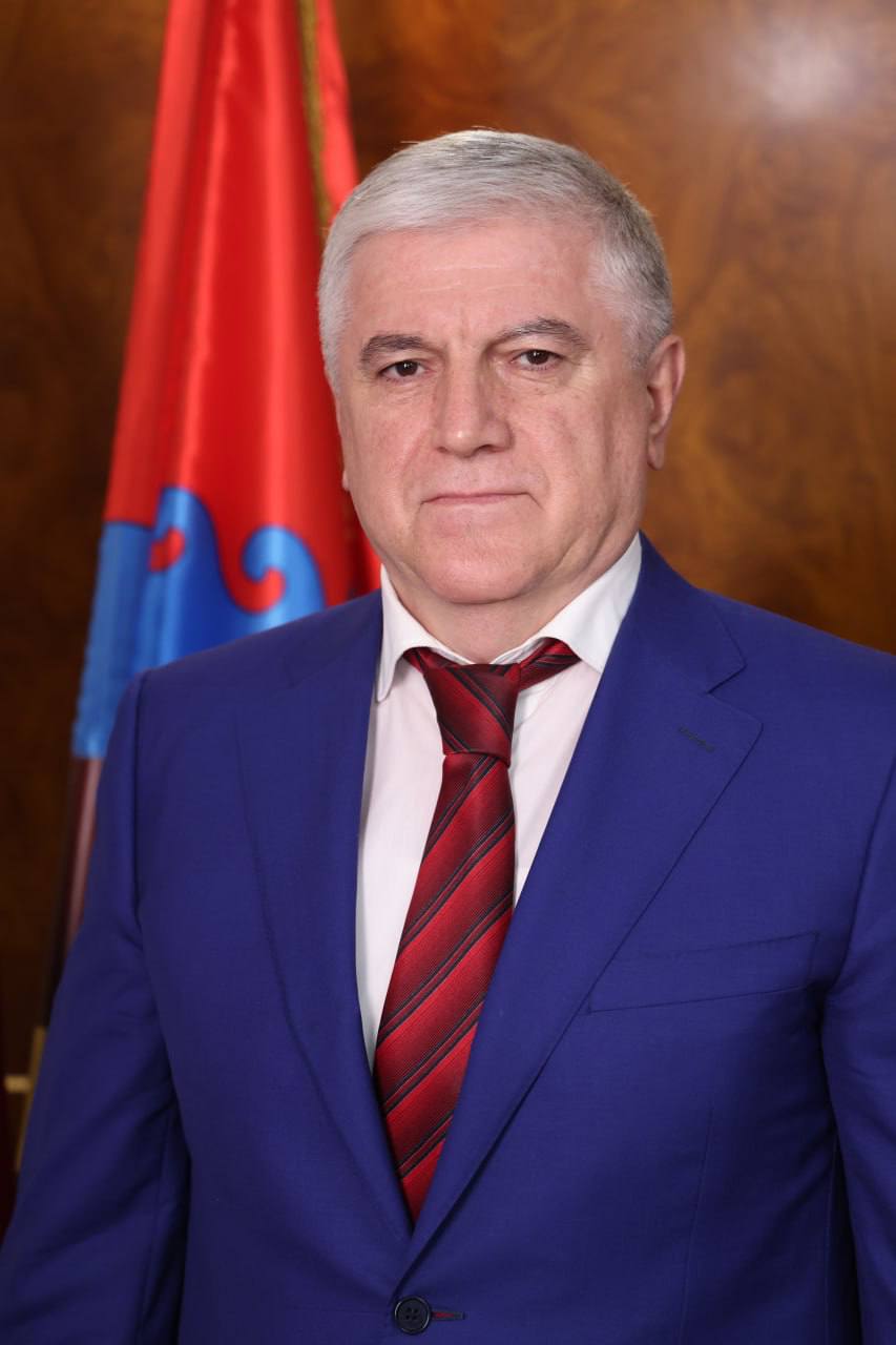 Умавов Юсуп Джанбекович.