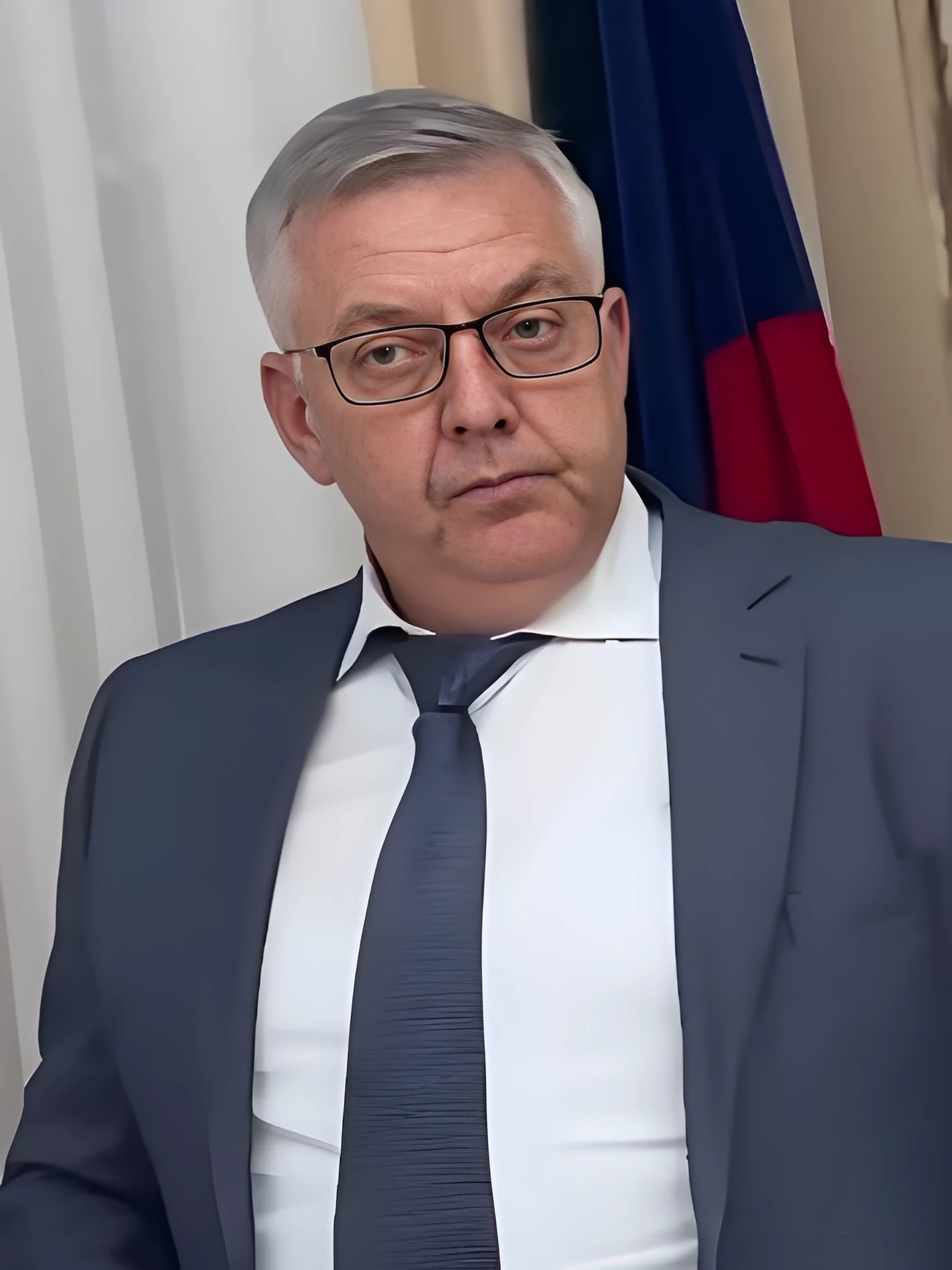 Курбанов Роберт Рамазанович.
