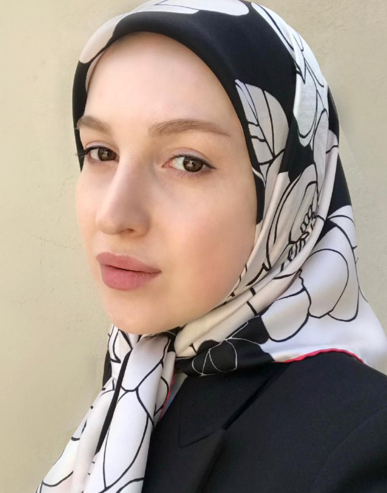 Салихова Айша Магомедсалиховна.