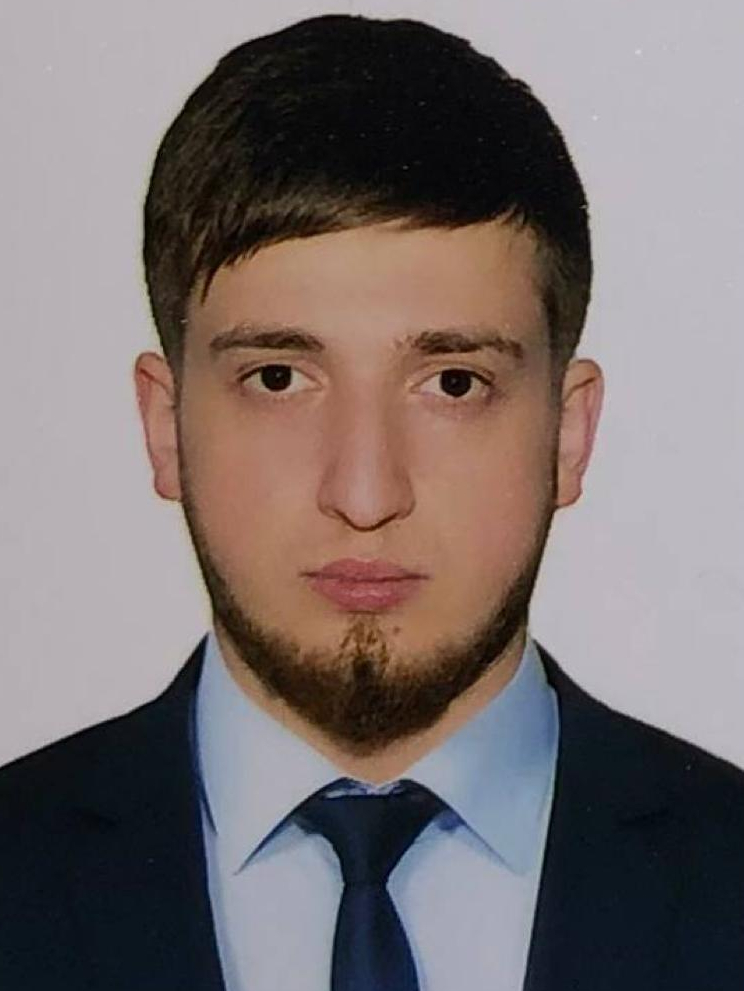 Абдурашидов Магомед Магомедович.