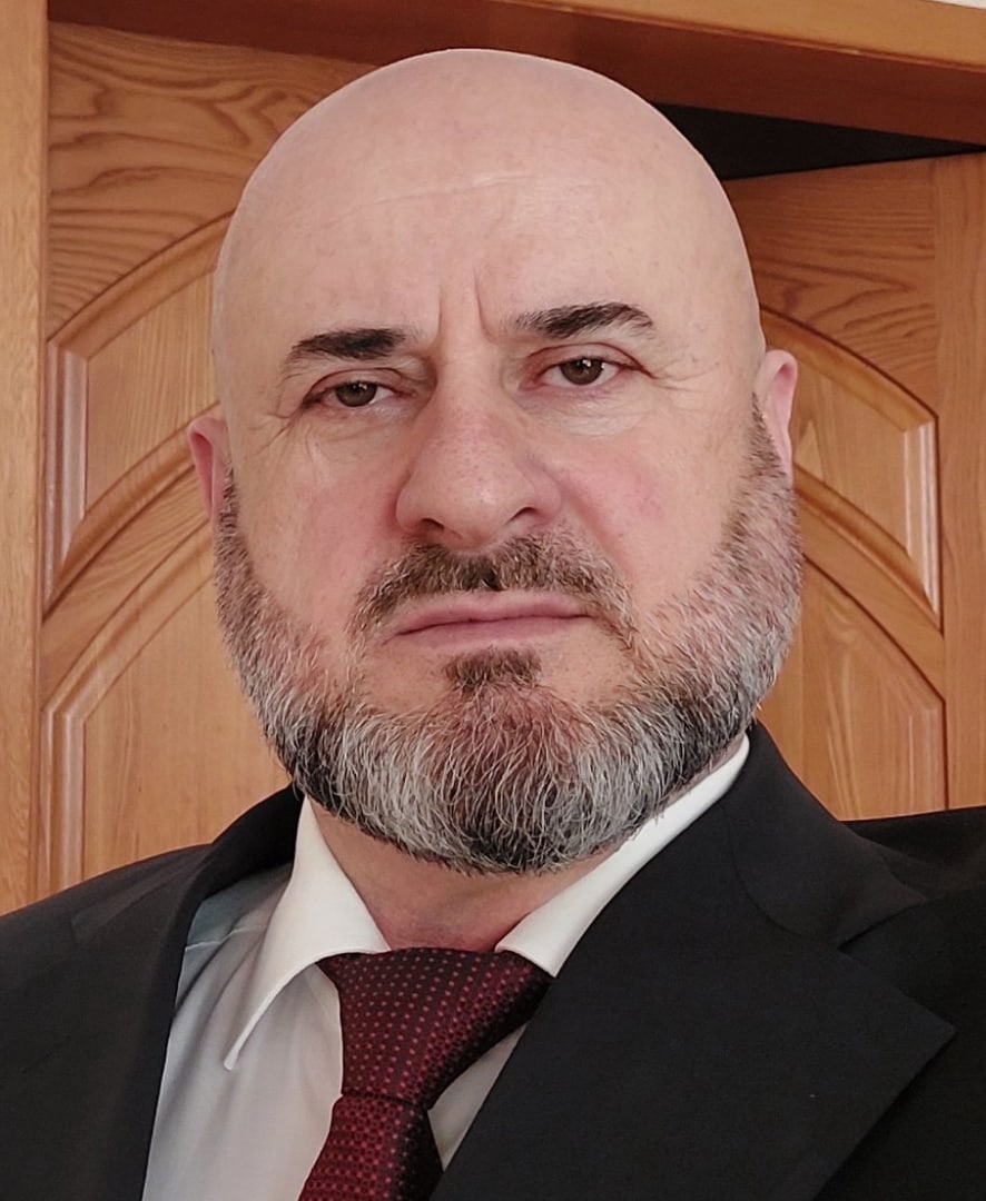 Мутаев Зурпукар Рамазанович.