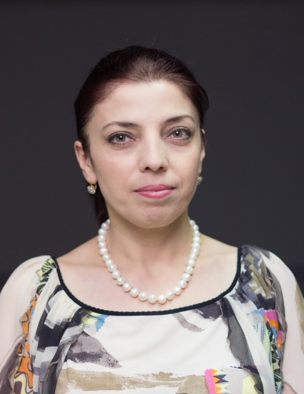 Ихласова Динара Магомедмуратовна.