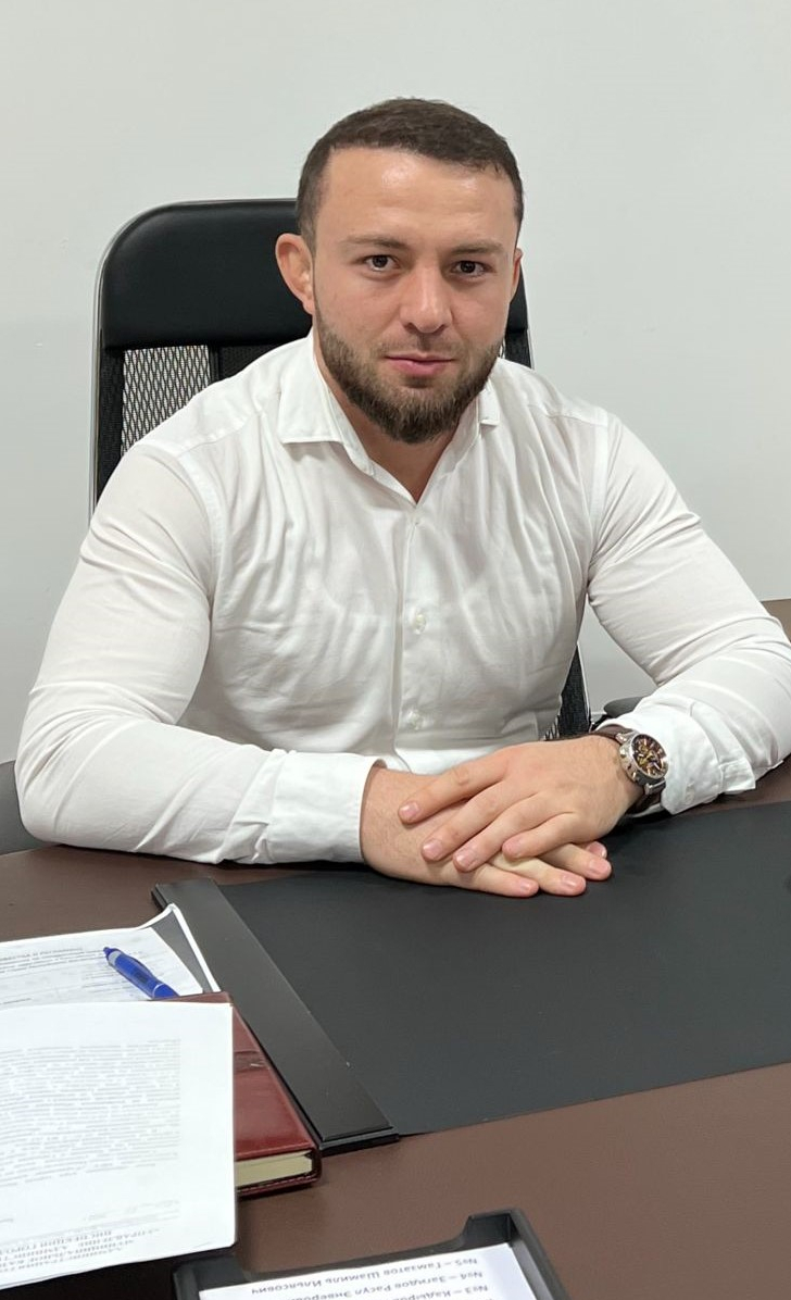 Шарипов Шарип Алиомарович.