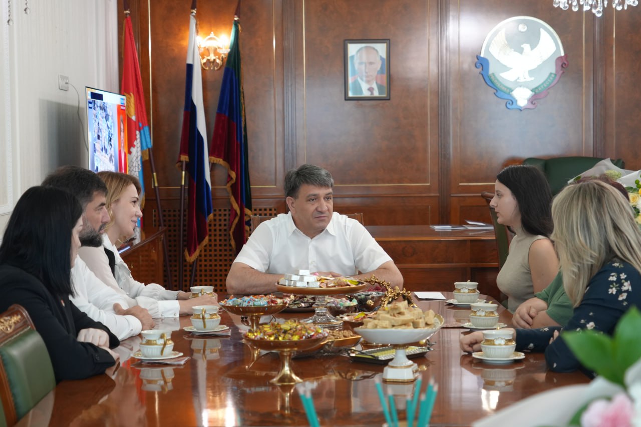 От «Елки желаний» до новой жизни: Александра Жуля из ДНР решила остаться жить в Махачкале.