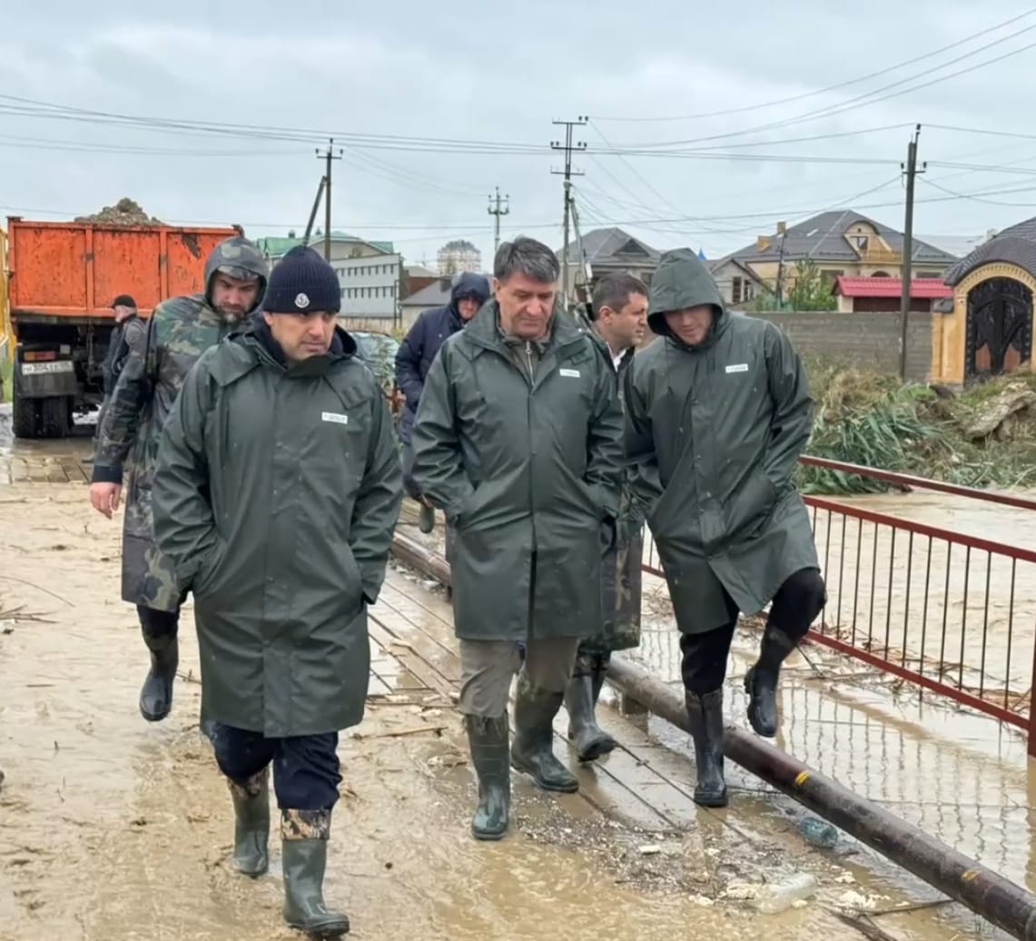 Джамбулат Салавов проинспектировал последствия ливня в городе.