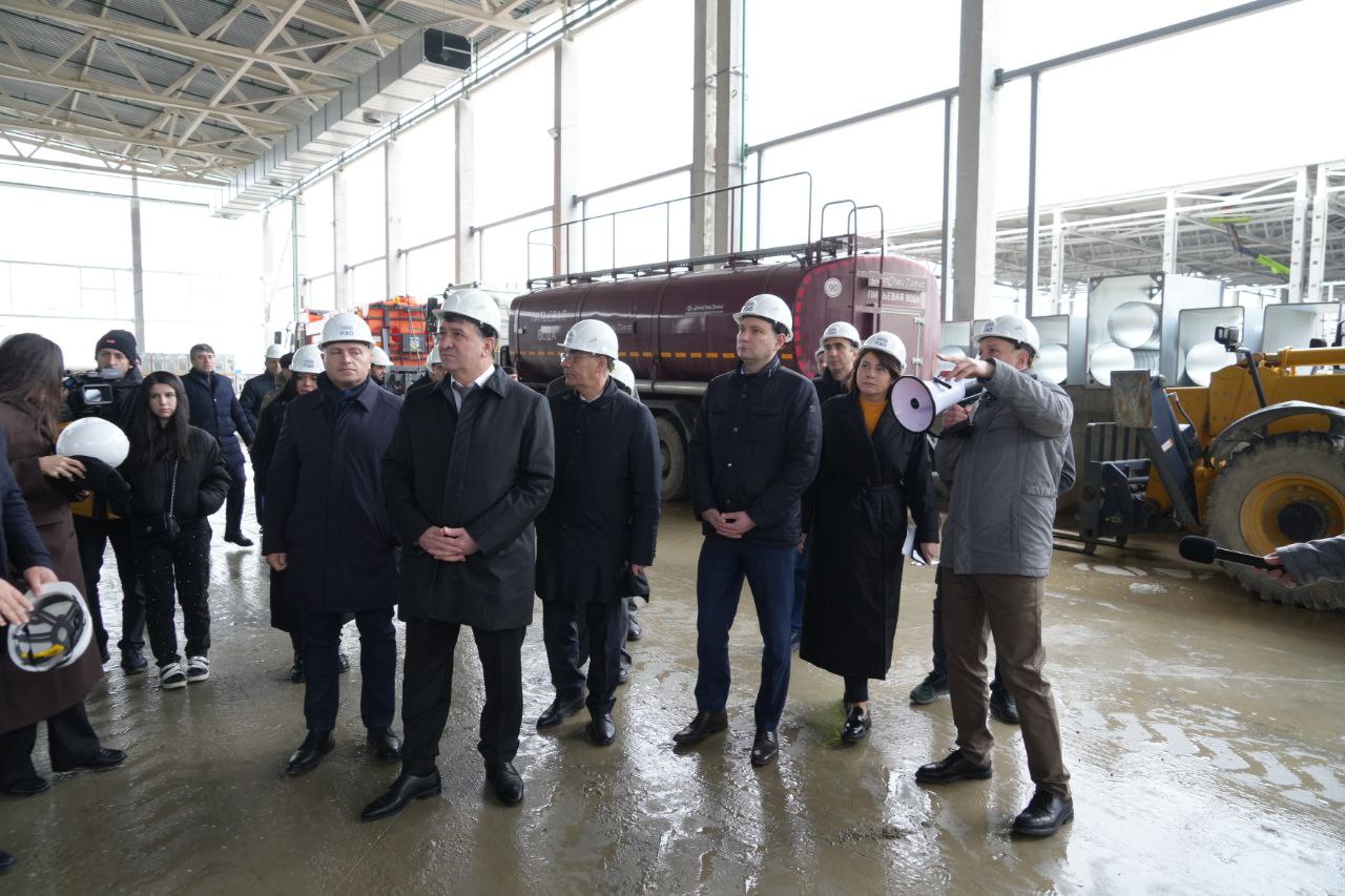 В Махачкале проведены пуско-наладочные работы на новом мусоросортировочном комплексе ТКО мощностью до 500 тысяч тонн в год.