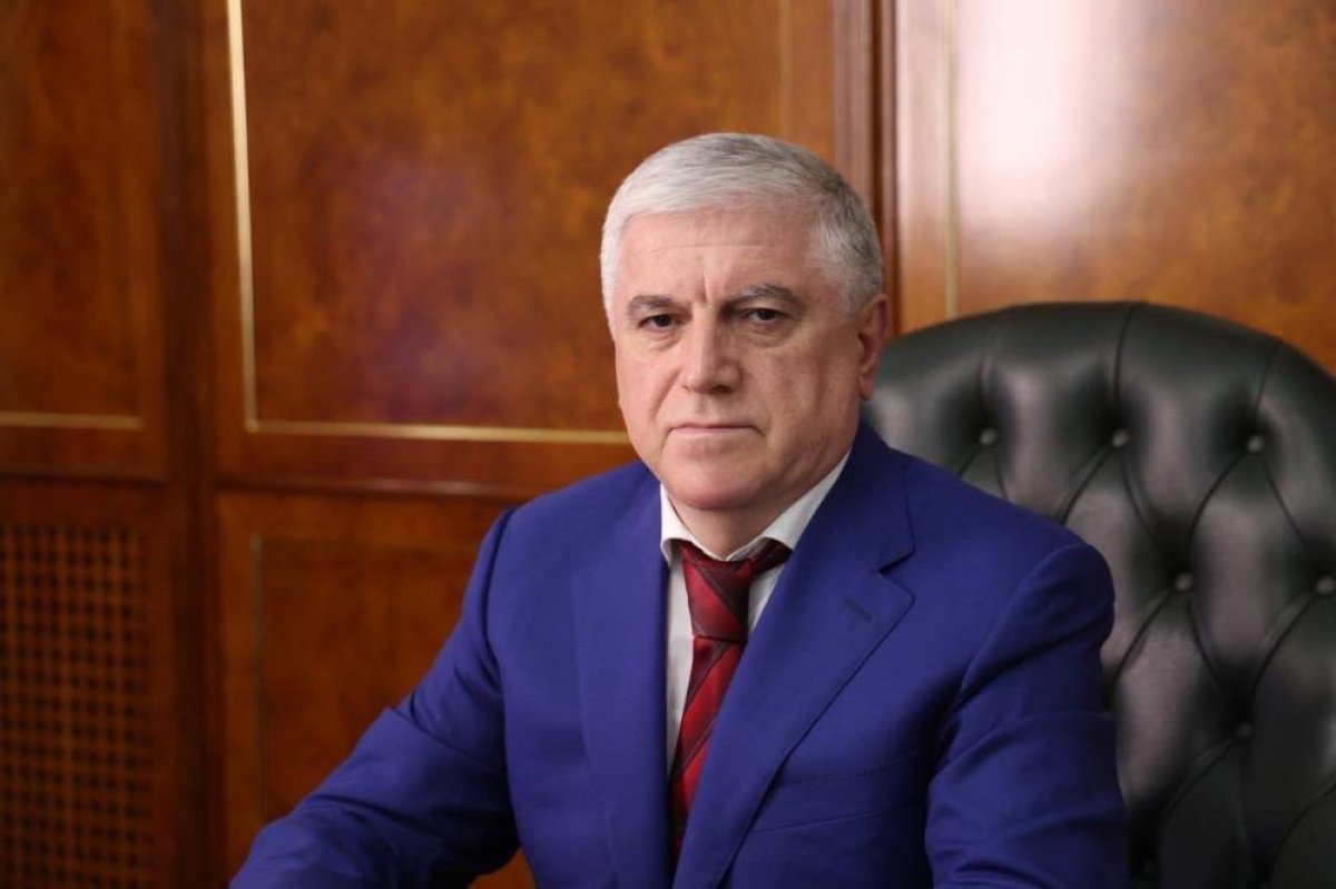 Поздравление главы города Махачкалы Юсупа Умавова с праздником Курбан-байрам.