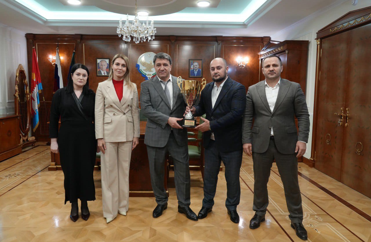 Махачкала — победитель общекомандного зачёта на спортивном фестивале участников и ветеранов специальной военной операции «СВОФест-2025» на призы Главы Республики Дагестан.