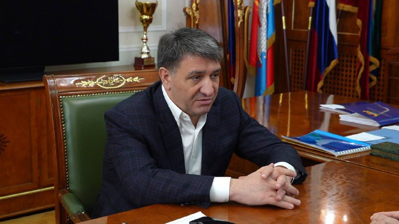 От стажера до сотрудника: участник программы «Доблесть гор» Расим Гарунов пополнит команду администрации Махачкалы.