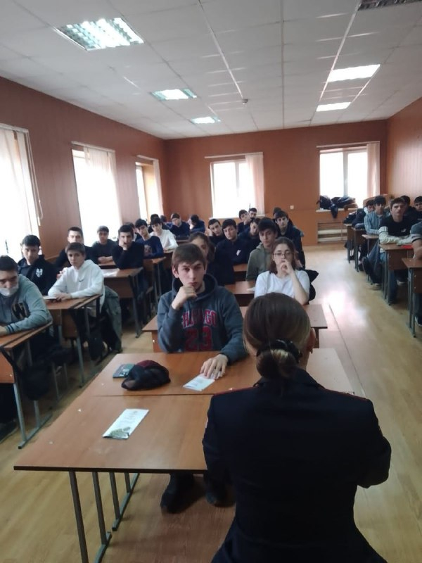 В Махачкале прошла встреча со студентами по вопросам профилактики наркомании.